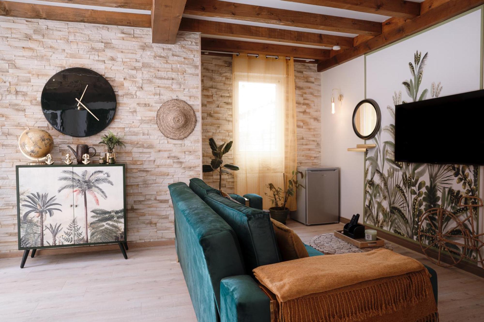 Appart Hotel Le 8 La Suite & Spa - Parking Gratuit - Mâcon Exteriör bild